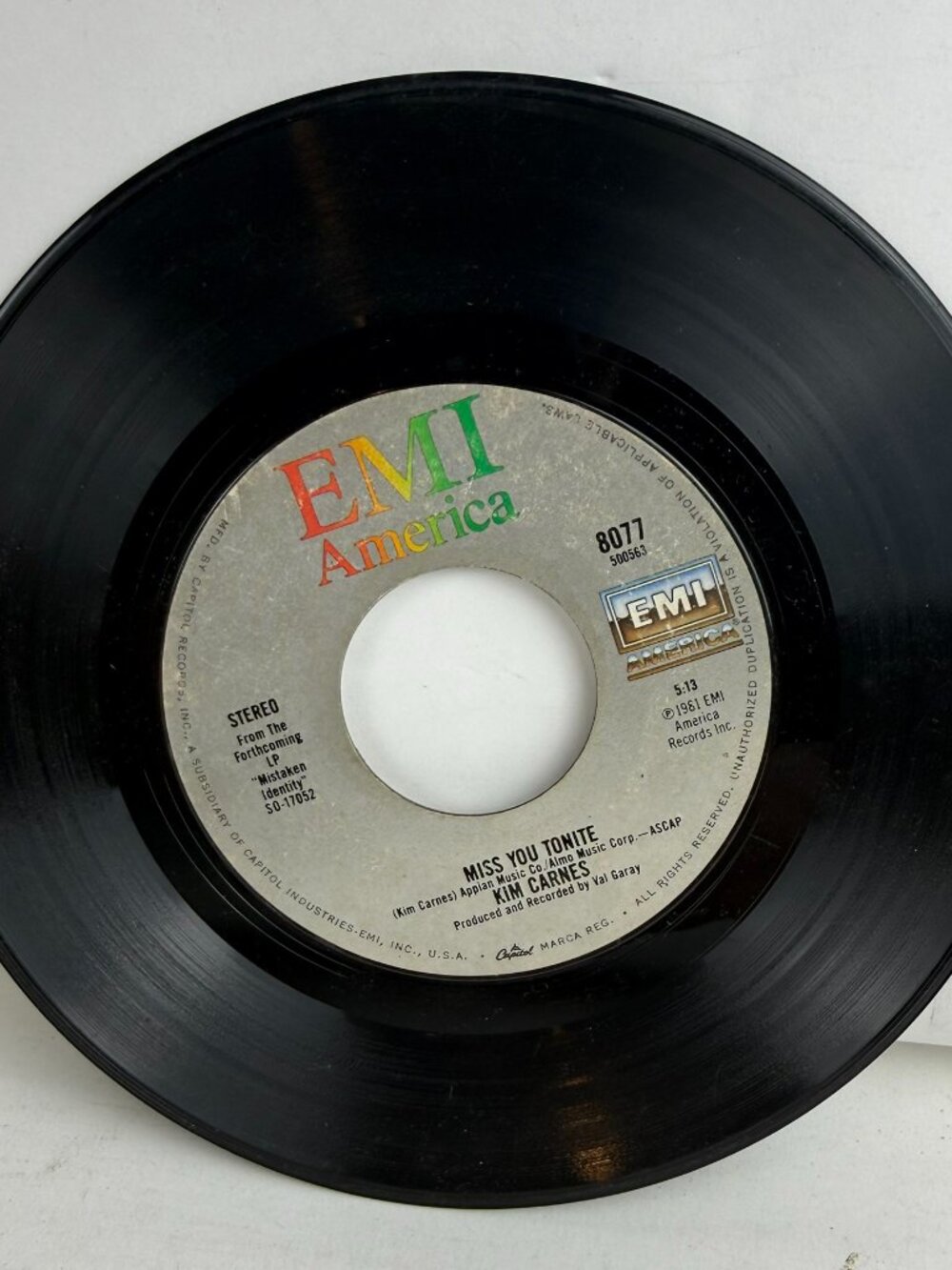 Kim Carnes Bette Davis Eyes / Miss You Tonite 7" Vinyl 45 RPM EMI America 1981